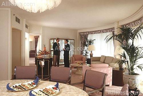 Sheraton Voyager 7